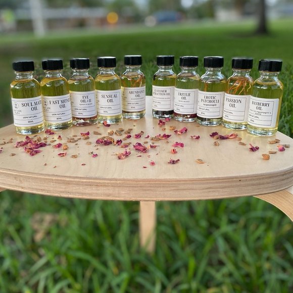 Spell and Ritual Passion Oil  30mL - Picture 4 of 5